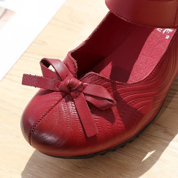 Xiuteng Голям Размер 36-41 Дамски Обувки Квадратен Ток Пролет Есен 2020 Черно-Бял Мед Токчета Помпи Жените Офис Обувки