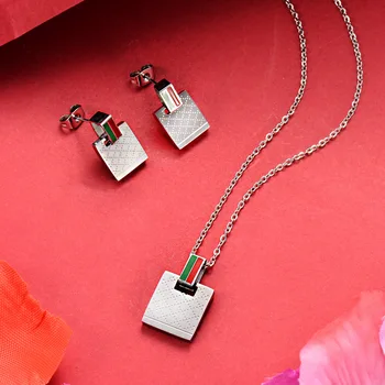 Baoyan Wholesale Stainless Steel Jewelry Set 2019 Silver Color Обеци, Колие Набор От Известната Марка Сватбени Бижута, Бижута Комплекти За Жени
