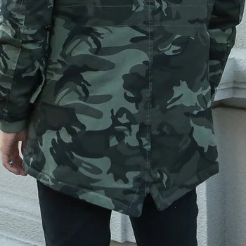 2019 нов мъжки камуфлаж яке камуфляжная яке зима с качулка кадифе дебели ветроупорен палто мъжете топъл мъжки средна дължина на военни паркове