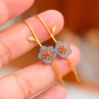 Природни Hetian Ясен нефрит малко цвете обеци китайски стил ретро малък тънък пискюл Даймен фея Марка сребърни бижута