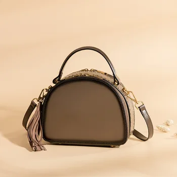 Гореща полумесец нитове чанти сплит кожа една чанта независим дизайн пискюл кръст чанта безплатна доставка