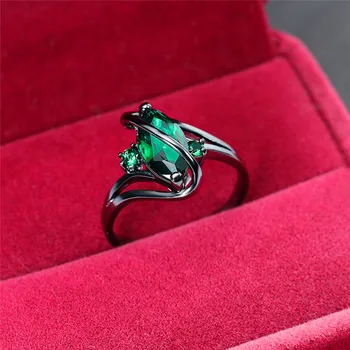 Луксозен женски зелен Кристал Камък пръстен реколта 14KT черното злато-годежни пръстени за жени, класически лист Циркон сватба фин пръстен