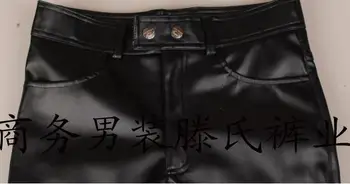 Черна изкуствена кожа панталони мъжки краката панталони мода заплитането на мотоциклет тесни пу панталони за мъже личност pantalon homme