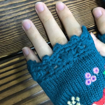 2021 Нови Жени Трикотажни Да Удължат Ръкавици Без Пръсти Животни Бродерия Ръкавици Уреди За Ръце