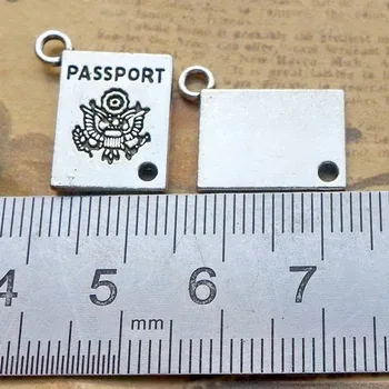 Паспорт изкушения 18 мм x 15 мм DIY производство на бижута висулка античен сребърен цвят