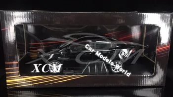 Molded модел на превозното средство за седан Джин Xiang Sedan 1:18 (черен) + малък подарък!!!