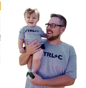 Татко и аз съм Баща на Син съответните ризи CTRL C + CTRL V печатни тениски Близнаци семейство екипировки ризи Баща на Син подходящи дрехи