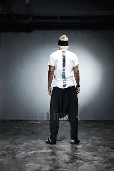 Корейската младежки хип хоп мъжки ниска слабините моден тренд стягам ежедневни панталони зреещи ленени панталони свободна личност