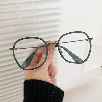 2020 нова марка Anti-blue Light Clear Glasses Frame For Women Vintage Alloy Square Computer Eyewear Men Green Късогледство Eyeglass