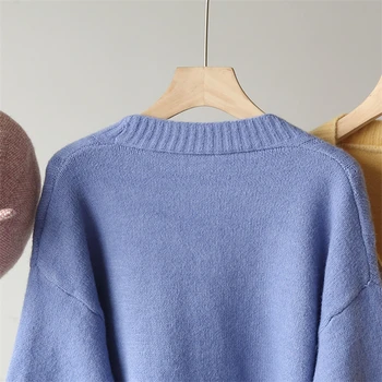 Елегантен пуловер с дълъг ръкав за жени 2020 нов однобортный женски кратък жилетка мек гъвкав вязаный пуловер