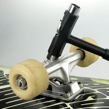 T/Y тип гаечен ключ многофункционален инструмент за демонтаж аксесоари използвайте за ролери, скутер скейтборд инструменти муфа ключ совалка