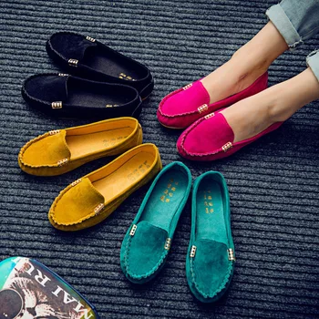 Стилни и удобни дамски обувки на плоска подметка 2020 г. лоферы цвят карамел слипоны на равна подметка балет апартаменти удобни дамски обувки