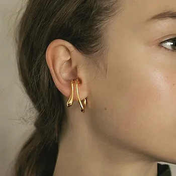 Двупластова ушна кост клип на женската идентичност прилив на ухото клип нередовни слушалки студен вятър обици, без ушни отвори Instagram