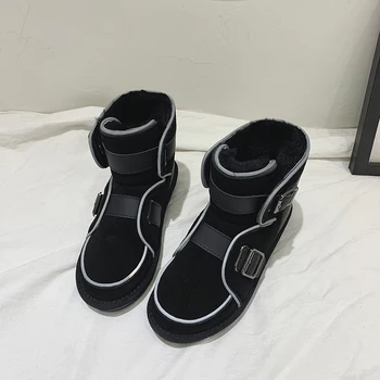 2019 нова луминесцентна памучен обувки Дамски обувки за ски нескользящие студентски плюс кадифе топли обувки плоски дантелени дамски ботуши U11-39