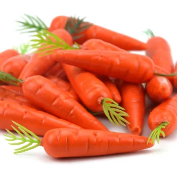 Евтини 80шт 5 см моркови мини изкуствена пластмасова пяна моркови, плодове и зеленчуци плодове сватба Коледа семейство кухня Decoratio