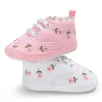 Момиче обувки бебе момче бродерия на цвете висок топ маратонки памукът е мек устойчива на плъзгане подметка новороденото за първи проходилки, платно