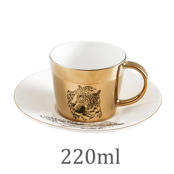Творческа кафеена чаша с тавата покритие чаша огледален образ на чаша керамична чаша кафе, чаша и чиния набор от Пътна мешалка забавни чаши