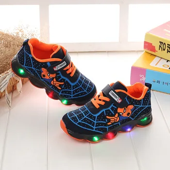 Нови есенни детски светещи маратонки Спайдърмен детска светещ обувки за момчета момичета карикатури лека окото спортна лека обувки бебетата