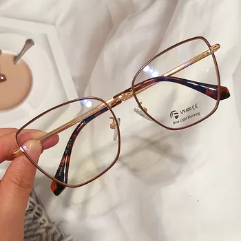 2020 нова луксозна марка анти-синя светлина квадратна прозрачна рамка за очила за жени ретро Очила за компютър Cat Eye Eyeglasses прозрачен