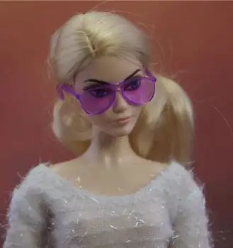 Търговия на едро с 30 бр./лот мода пластмасова кукла на верига огърлица 1/6 слънчеви очила Принцеса бижута кукла, аксесоари за кукли Барби