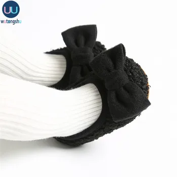 Нови детски мокасини обувки за момичета изкуствена кожа обувки мека подметка, мини първите проходилки, новородените момичета розово бял черен обувки