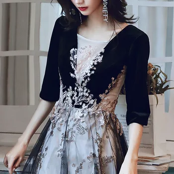 Половината ръкави вечерни рокли е Yiiya R202 искрящ блясък апликация вечерна рокля Vestidos черен принт Robe De Soiree 2020