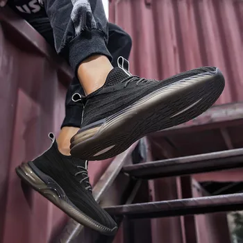 Висококачествена чифт маратонки за бягане лека спортни обувки големи размери на открито ежедневни обувки, дишаща градинска плосък модел обувки
