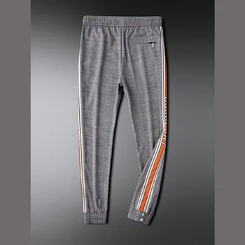 Леки луксозни сиво каре ежедневни панталони Мъжки 2020 есен самоличността на писмо странични шарени красиви спортни панталони