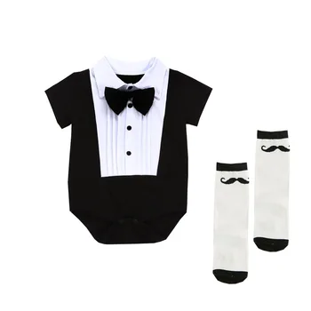 Безплатни чорапи 2020 нов годишно момче ropmer youg джентълмен стил Детски тела с къс ръкав боди облекло новородено гащеризон
