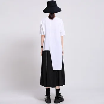[ИАЛ] жените бял черен нередовни Сплит съвместно дълги тениски нова врата Половината ръкави прилив на мода пролет лято 2021 1W597