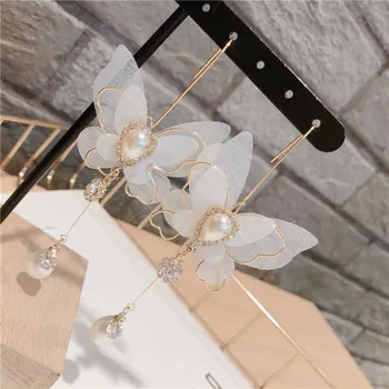 Корейски мода шифон пеперуда виси обеци насекоми кристали и перли дълги обеци Luxulry бижута Сватба обеци за жени