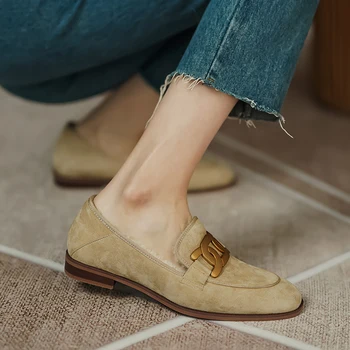 ISNOM Дамски обувки от естествена кожа върху плоска подметка лоферы от овча велур обувки на нисък ток метал Cahin декор елегантна демисезонная Ежедневни обувки
