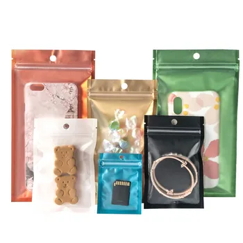 100 бр./лот прозрачен пластмасов Цип Lock Сълза Notch Recyclable Packaging Bag with Hang Hole Zipper Small Crafts Gift Storage Bag