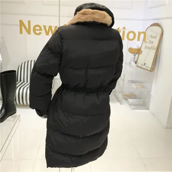 Сгъстено памук-ватник дамски дългата зима 2020 Нова мода кожа яка памук яке дантела на талията памук яке
