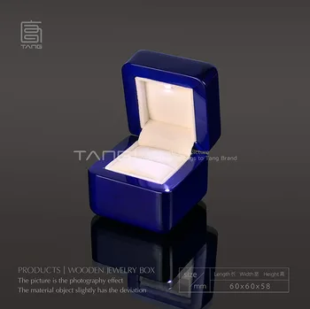 Ново предложение за ръката и сърцето пръстен кутия с светло синьо пиано лак дървена кутия за романтична опаковка подарък кутия 143 размер 6*6*58 cm A020
